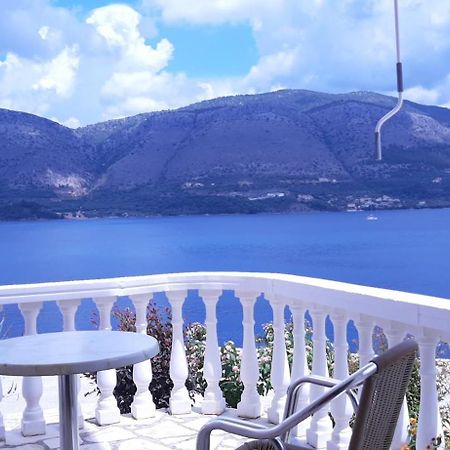 Blue Bay Apartments Sívota Екстериор снимка